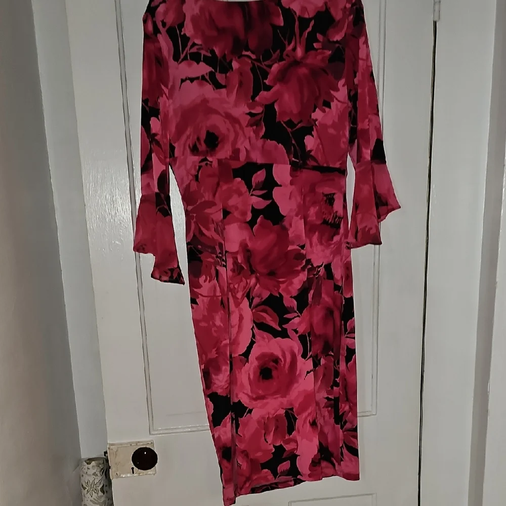 Connected Apparel Black and Pink Floral Long Sleeve Dress - Picture 3 of 3